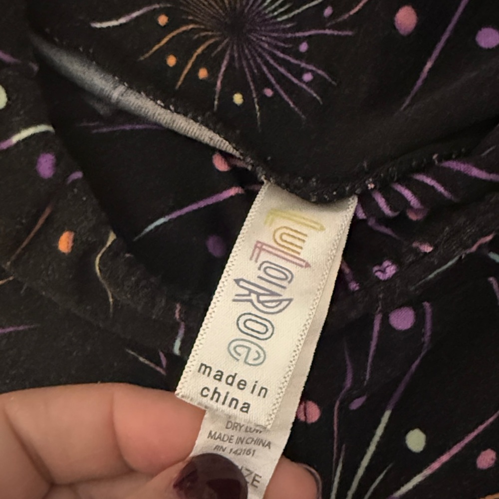 LuLaRoe Women's Leggings with Purple and Black Starburst - Picture 2 of 3